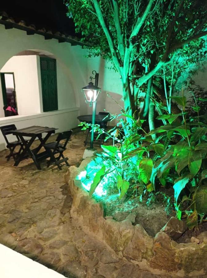 Casa Hotel Paraiso Bella Villa บียาเดเลย์บา ภายนอก รูปภาพ