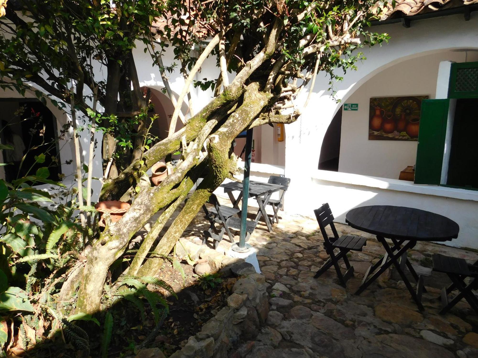 Casa Hotel Paraiso Bella Villa บียาเดเลย์บา ภายนอก รูปภาพ