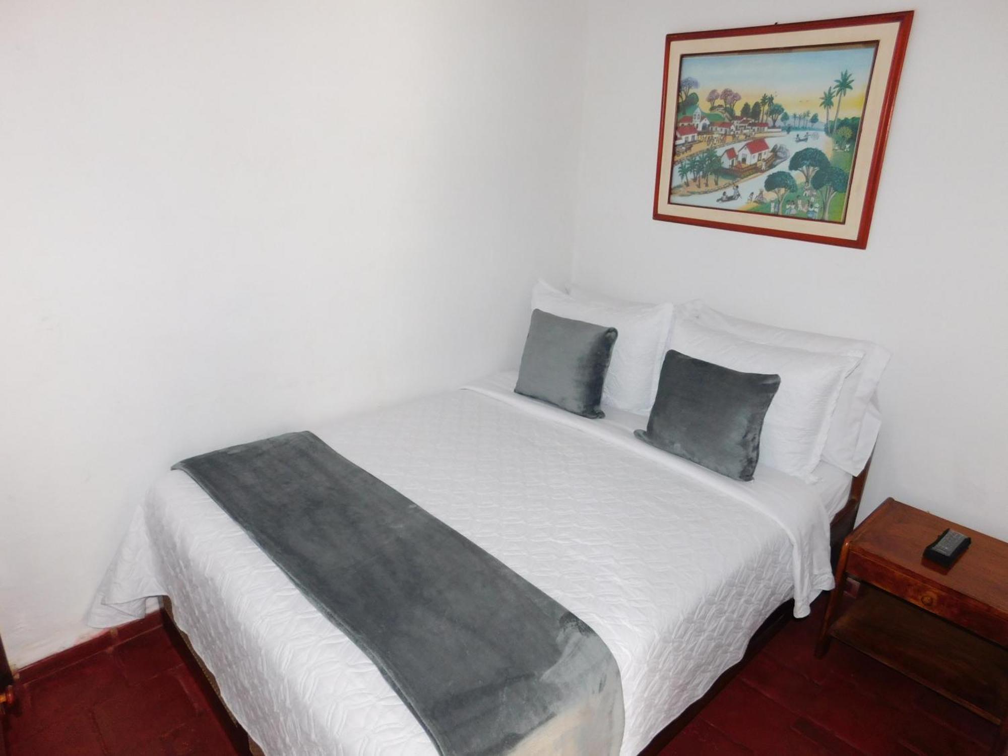 Casa Hotel Paraiso Bella Villa บียาเดเลย์บา ภายนอก รูปภาพ