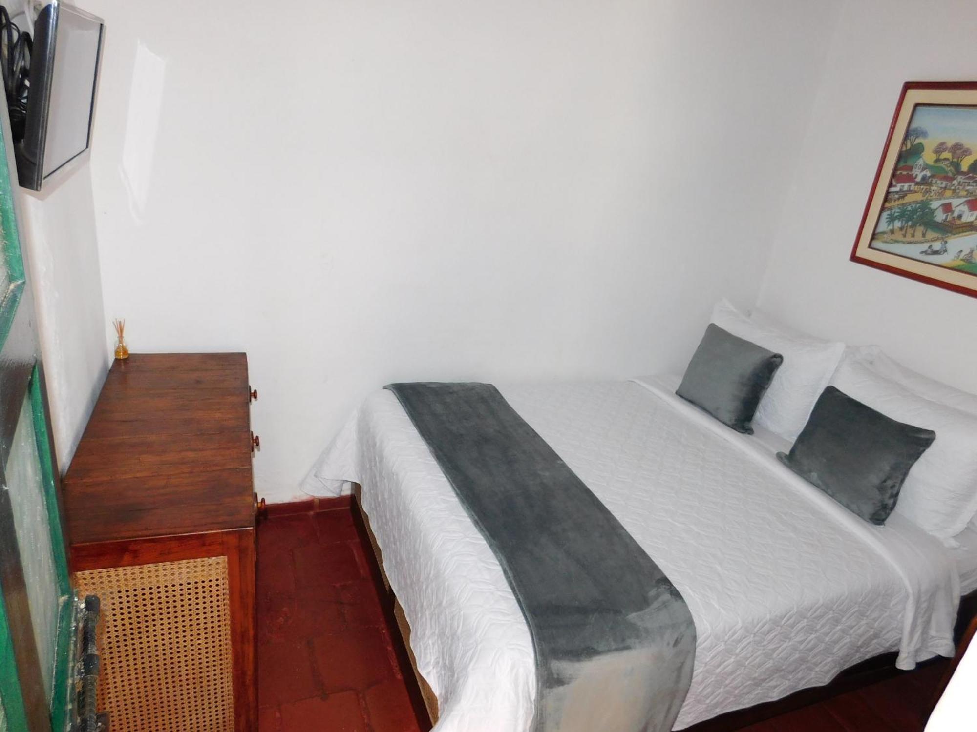 Casa Hotel Paraiso Bella Villa บียาเดเลย์บา ภายนอก รูปภาพ